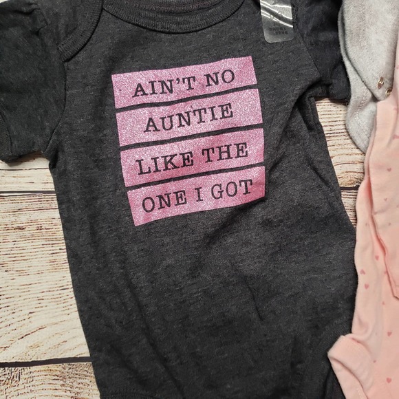 BUNDLE of 5 assorted girls 0-3 months bodysuit - Picture 2 of 6